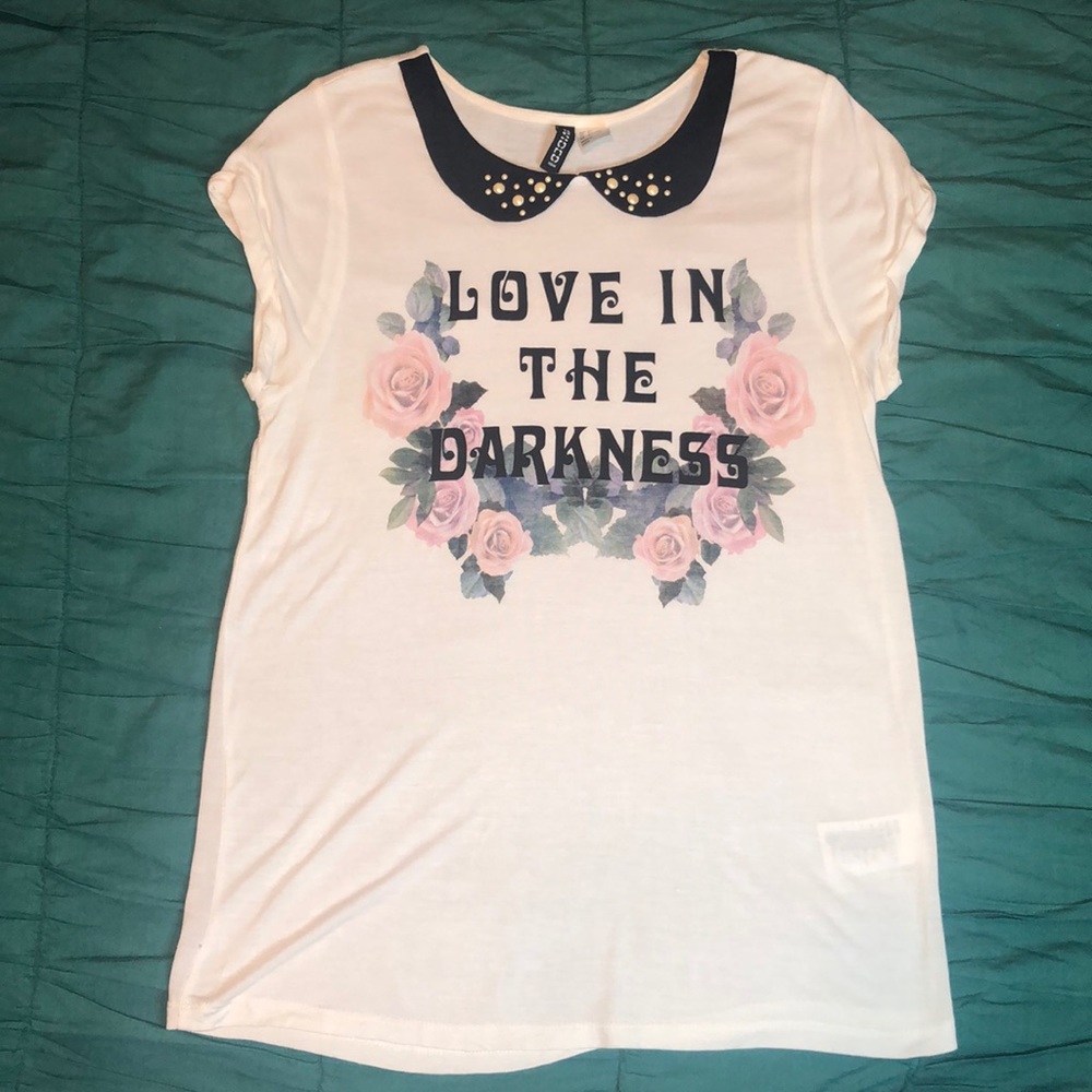 H&M “Love in the Darkness” Collared Tee Size 6